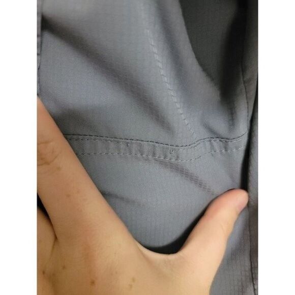 ~ mens grey full button up columbia shirt - Picture 3 of 4